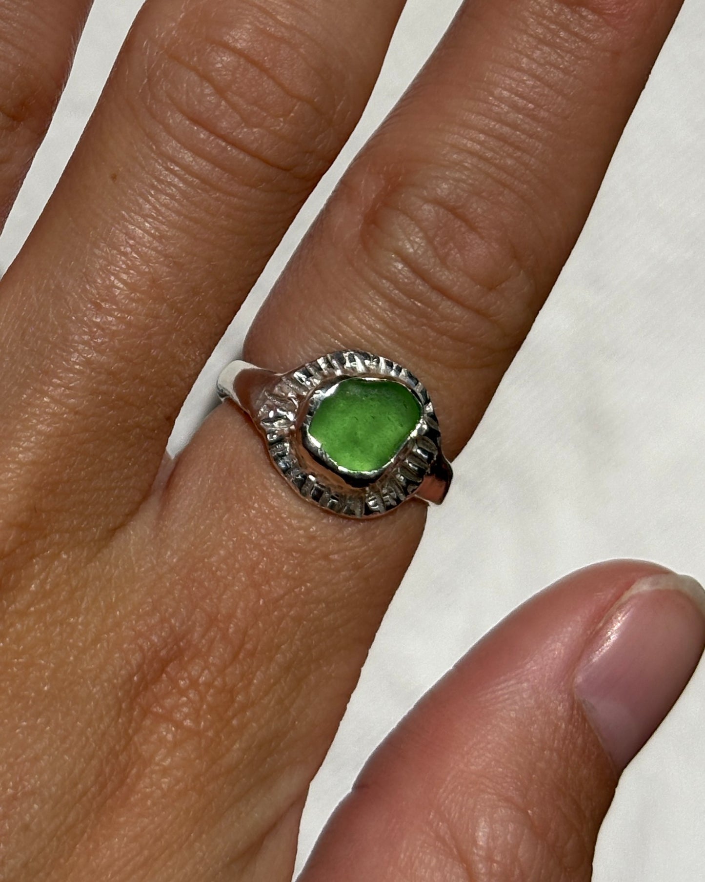 Green Seaglass Ring P 1/2