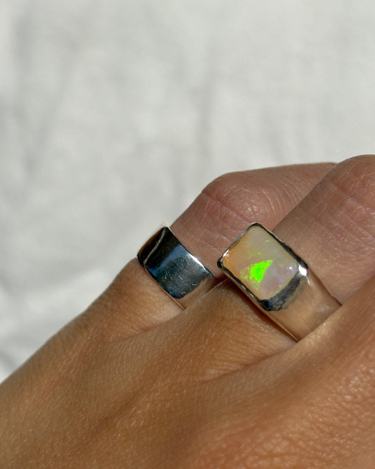 Opal Ring N 1/2