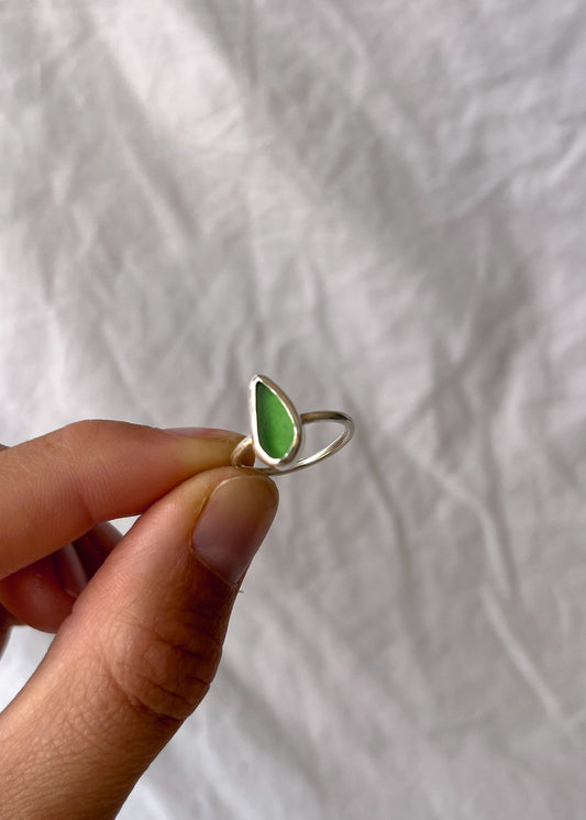 Green Seaglass Ring 4 3/4