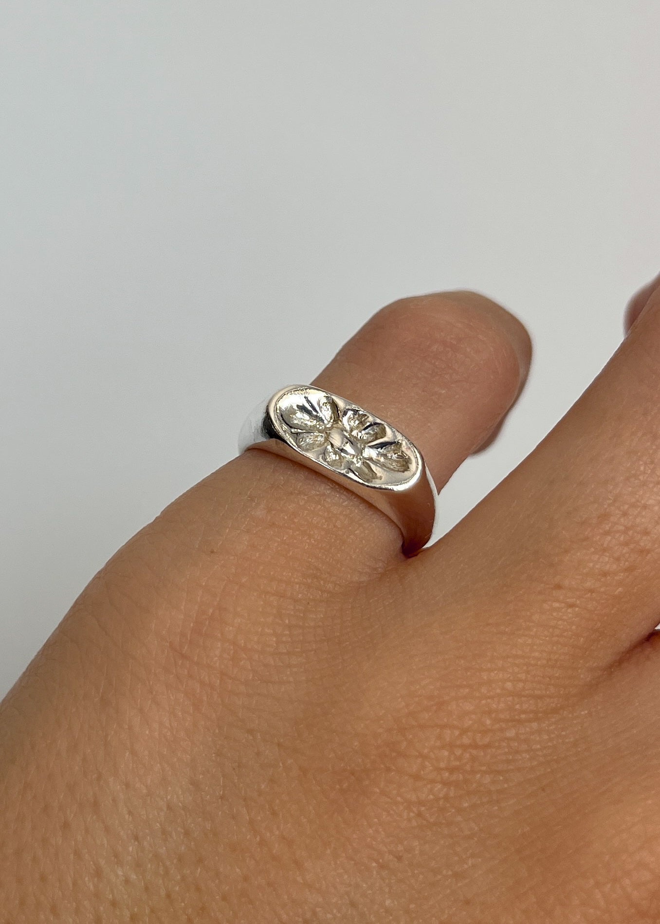 Flower Ring 5 3/4