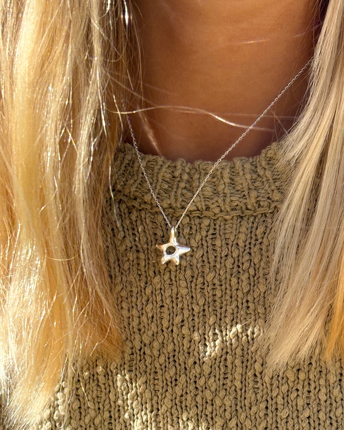 Drift Star Necklace