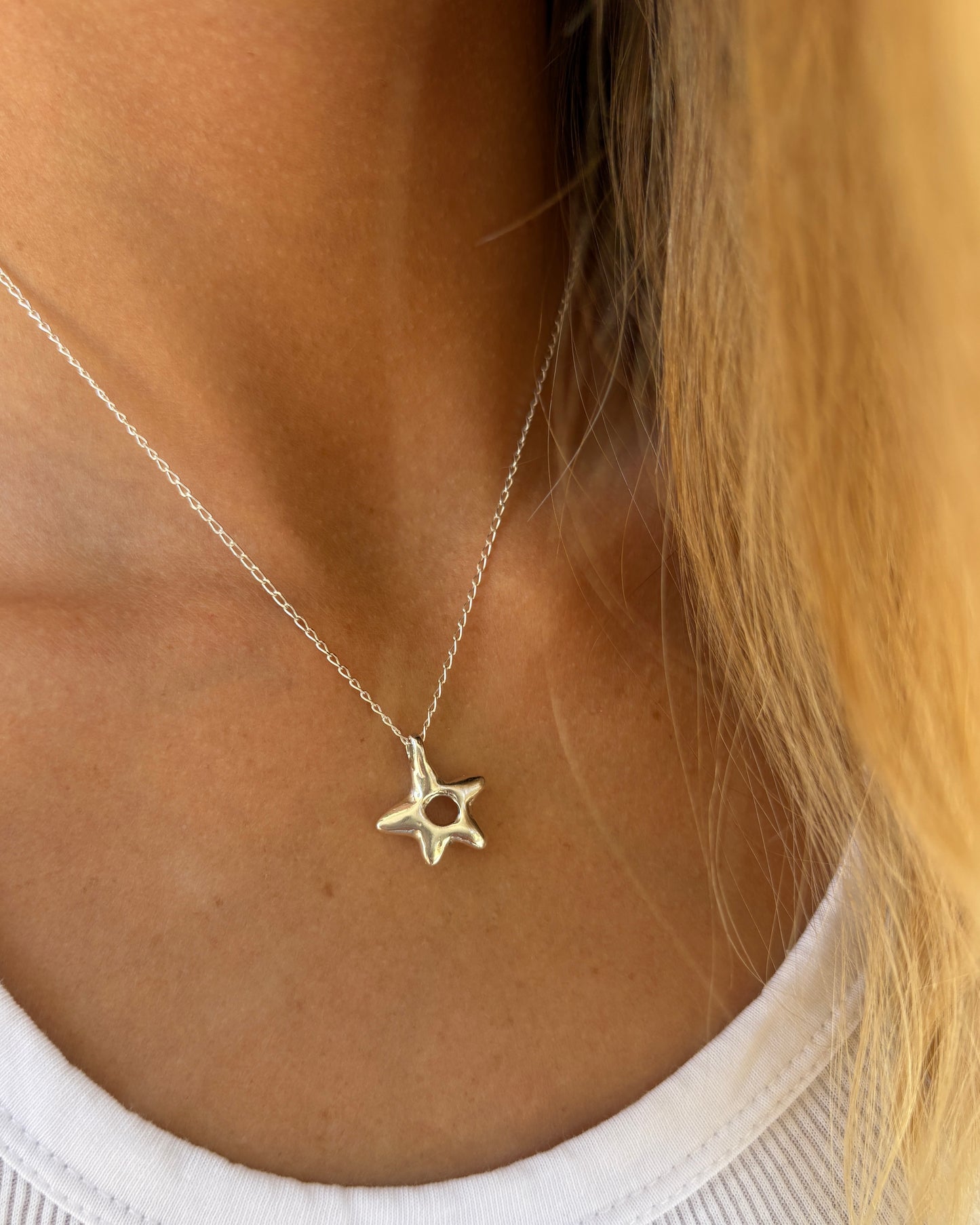 Drift Star Necklace
